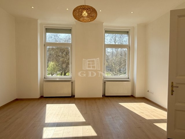 Eladó téglalakás, Budapesten, VIII. kerületben 49.9 M Ft