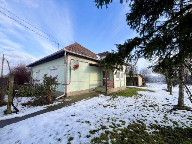 Eladó családi ház, Hejőpapin 14.3 M Ft, 2 szobás