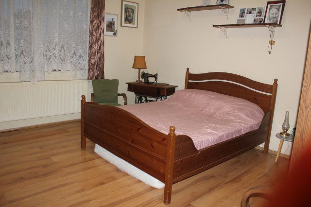 Eladó családi ház, Fertődön 35 M Ft, 2 szobás