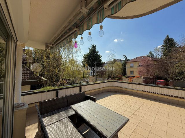 Eladó családi ház, Budapesten, XI. kerületben 490 M Ft, 7 szobás