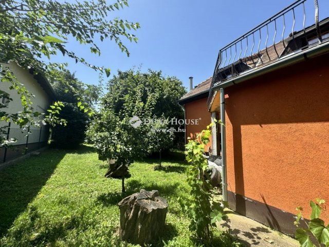 Eladó hotel, Ecseren 250 M Ft / költözzbe.hu