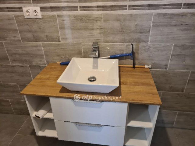 Eladó ikerház, Érden 126 M Ft, 4 szobás / költözzbe.hu