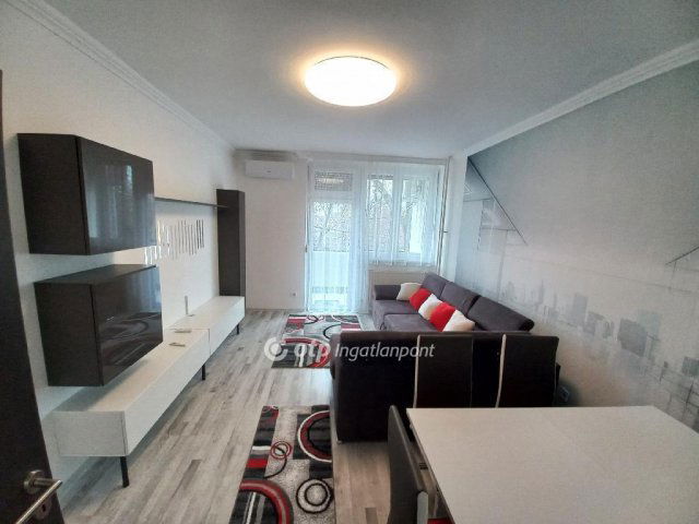 Eladó téglalakás, Budapesten, IX. kerületben 79.9 M Ft, 2 szobás