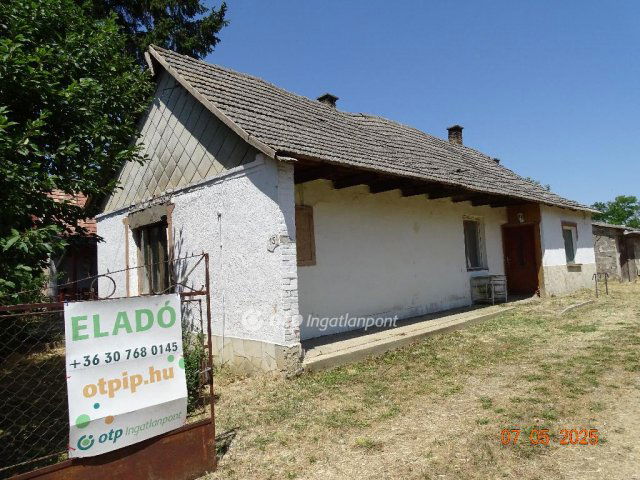 Eladó családi ház, Sárbogárdon 14.9 M Ft, 2 szobás