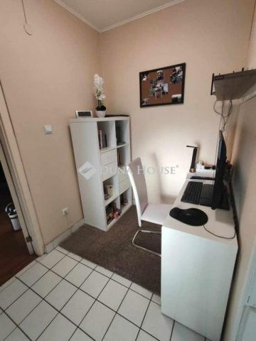 Eladó panellakás, Budapesten, III. kerületben 69.9 M Ft, 2 szobás