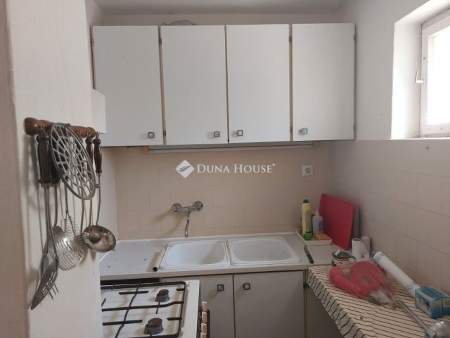 Eladó családi ház, Gödöllőn 74.9 M Ft, 2 szobás