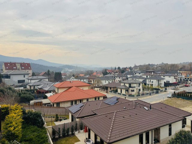 Eladó ikerház, Ürömön 259 M Ft, 5 szobás