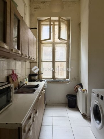 Eladó téglalakás, Budapesten, VIII. kerületben 75 M Ft, 4 szobás