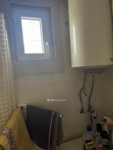 Eladó nyaraló, Harkányban 34.9 M Ft, 4 szobás