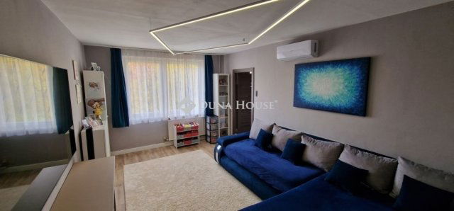 Eladó panellakás, Debrecenben 74.5 M Ft, 2+2 szobás