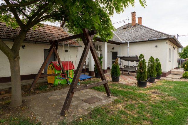 Eladó családi ház, Nagyhegyesen 59.9 M Ft, 2 szobás