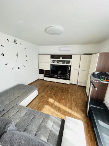 Kiadó téglalakás, albérlet, Nyíregyházán 250 E Ft / hó