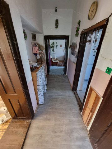 Eladó családi ház, Polgárdin 35 M Ft, 3 szobás
