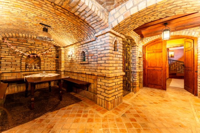 Eladó családi ház, Kaposváron 219 M Ft, 6 szobás