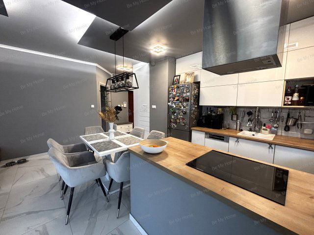 Eladó téglalakás, Budapesten, III. kerületben 139 M Ft, 3 szobás