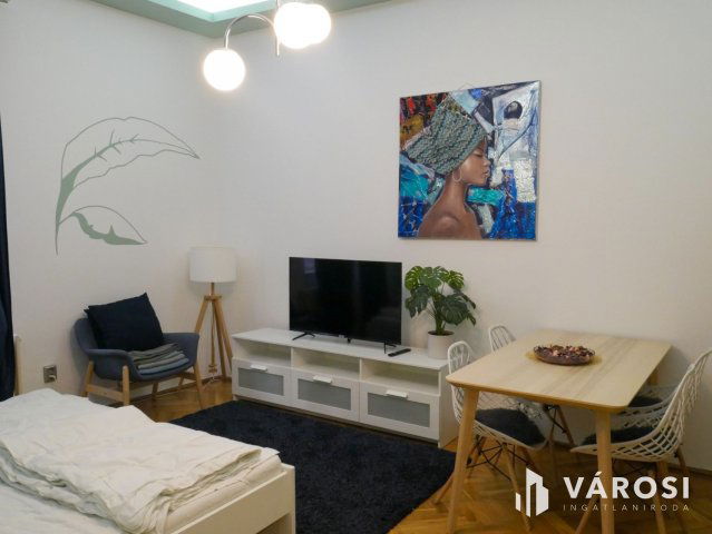 Kiadó téglalakás, albérlet, Budapesten, I. kerületben, 2 szobás