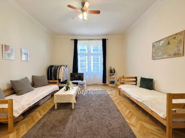 Eladó téglalakás, Budapesten, IX. kerületben 56.5 M Ft, 1 szobás