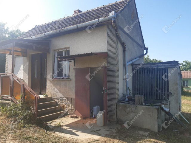Eladó nyaraló, Sandon 8.6 M Ft, 2 szobás / költözzbe.hu