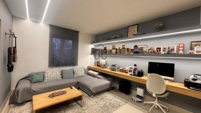 Eladó téglalakás, Budapesten, III. kerületben 135 M Ft, 3 szobás