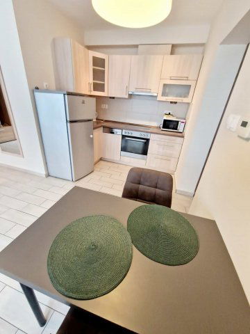 Kiadó téglalakás, albérlet, Pécsett 267 E Ft / hó, 2 szobás