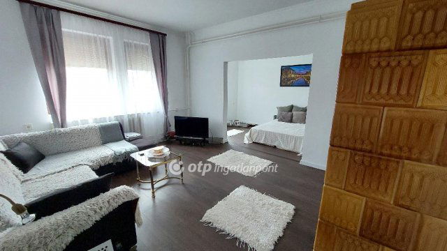 Eladó családi ház, Csongrádon 79.9 M Ft, 3+1 szobás