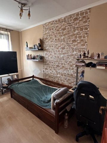 Eladó panellakás, Budapesten, XVII. kerületben 71 M Ft, 3 szobás