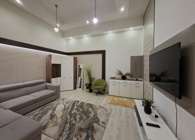 Eladó téglalakás, Debrecenben 79.5 M Ft, 3 szobás