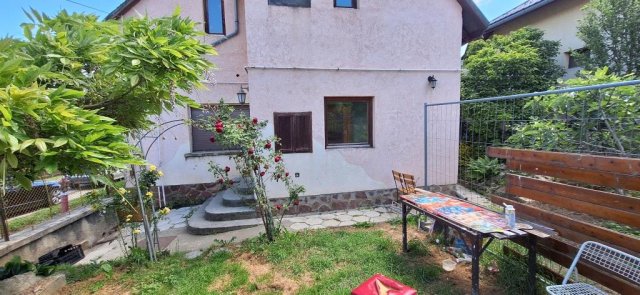 Eladó téglalakás, Kaposváron, Keszthely utcában 34 M Ft