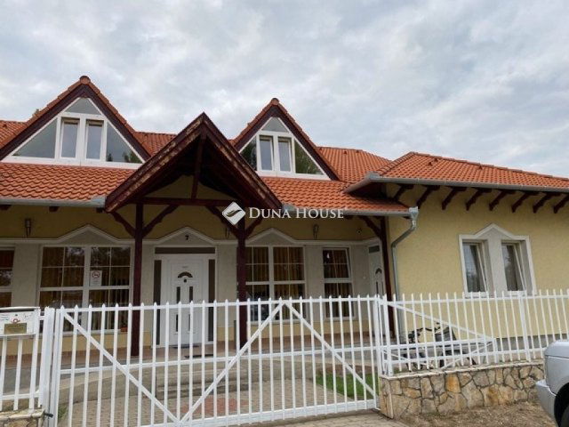 Eladó iroda, Kisteleken 135 M Ft / költözzbe.hu