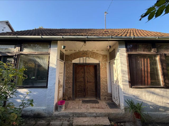 Eladó nyaraló, Gyódon 7.99 M Ft, 1 szobás / költözzbe.hu