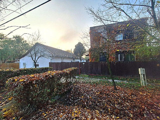 Eladó családi ház, Vésztőn 28.3 M Ft, 2+1 szobás