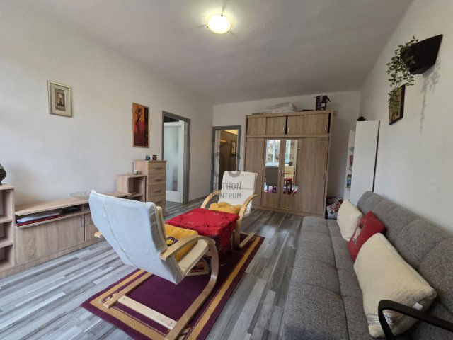 Eladó téglalakás, Salgótarjánban 23.99 M Ft, 2 szobás