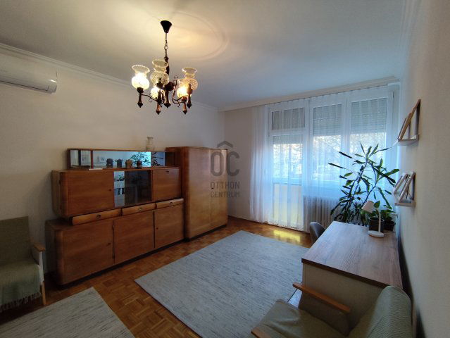 Kiadó panellakás, albérlet, Nyíregyházán 140 E Ft / hó