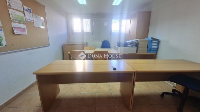 Kiadó iroda, Zalaegerszegen, Alsóerdei úton 32 E Ft / hó