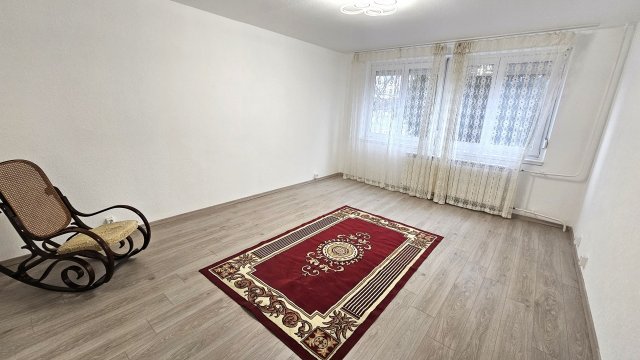 Kiadó panellakás, albérlet, XXI. kerületben, Krizantém utcában