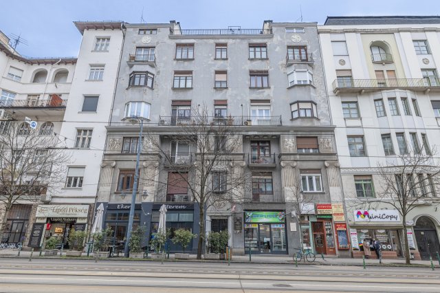 Eladó téglalakás, Budapesten, XI. kerületben, Bartók Béla úton