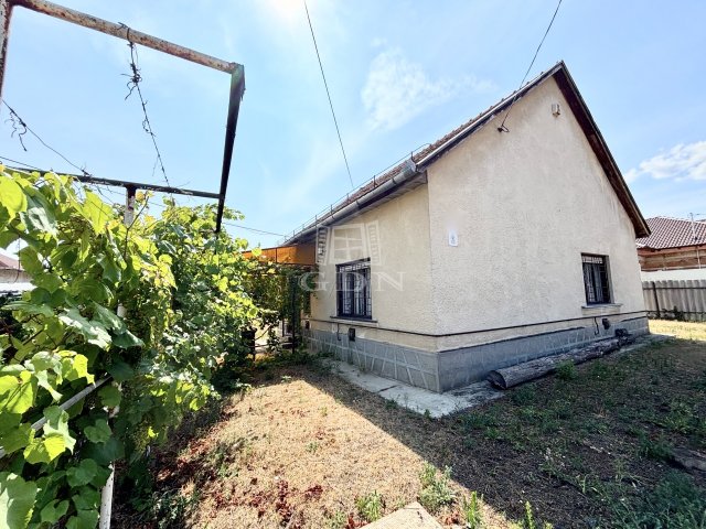 Eladó családi ház, Gyálon 85 M Ft, 2 szobás