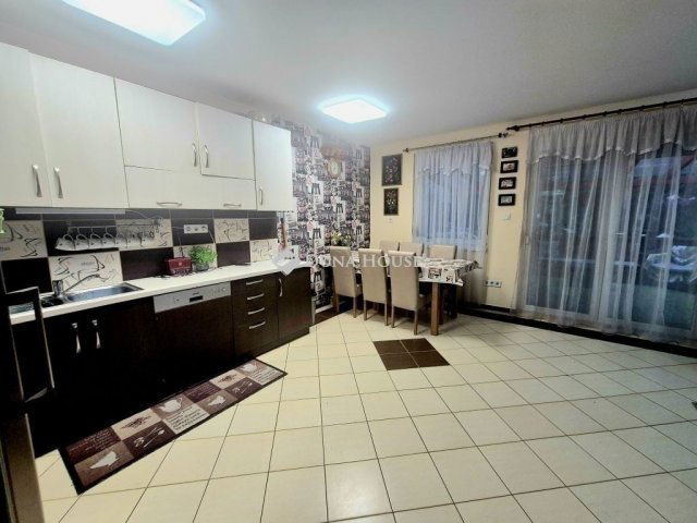 Eladó sorház, Üllőn 124.8 M Ft, 2 szobás / költözzbe.hu