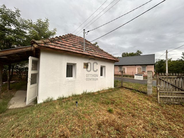 Eladó családi ház, Tápiószőlősön 7.5 M Ft, 1 szobás