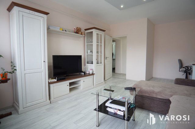 Eladó téglalakás, Nagykanizsán 35 M Ft, 2 szobás