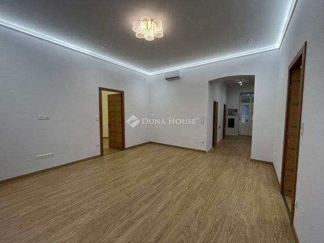 Eladó téglalakás, Budapesten, II. kerületben 189.5 M Ft