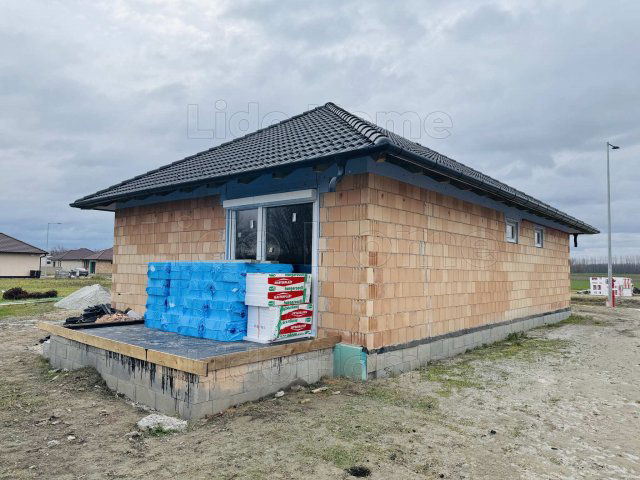 Eladó családi ház, Győrladaméren 75.9 M Ft