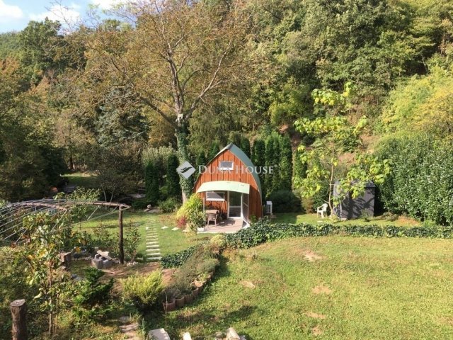 Eladó telek, Pécsett 42.6 M Ft / költözzbe.hu