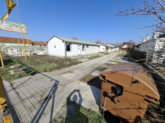 Eladó ipari ingatlan, Monoron, Ceglédi úton 60 M Ft