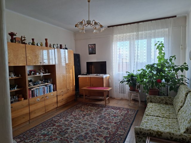 Eladó téglalakás, Debrecenben 49.9 M Ft, 2 szobás