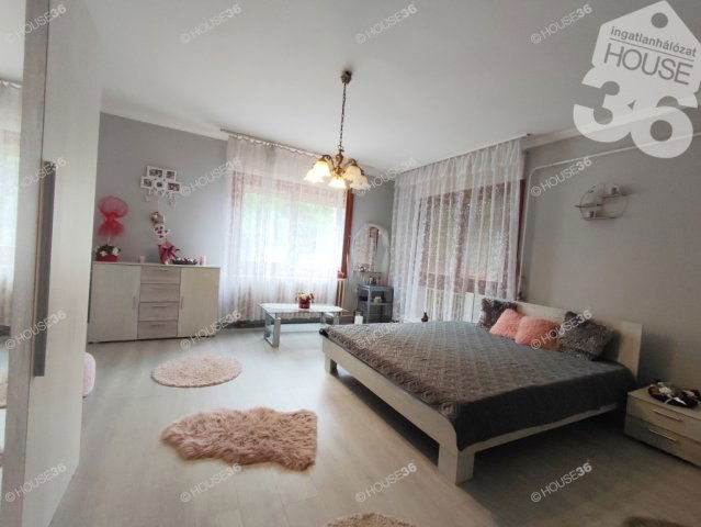 Eladó családi ház, Nagykőrösön 51.99 M Ft, 3 szobás