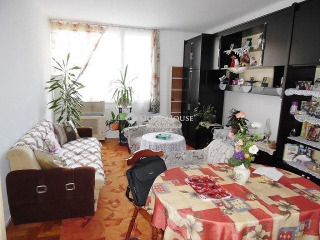 Eladó téglalakás, Hajdúszoboszlón 37.5 M Ft, 2 szobás