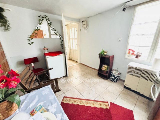 Eladó családi ház, Debrecenben 17.5 M Ft, 1 szobás