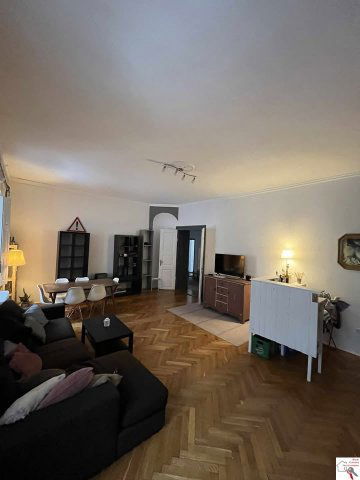 Kiadó téglalakás, albérlet, Pécsett 250 E Ft / hó, 3 szobás