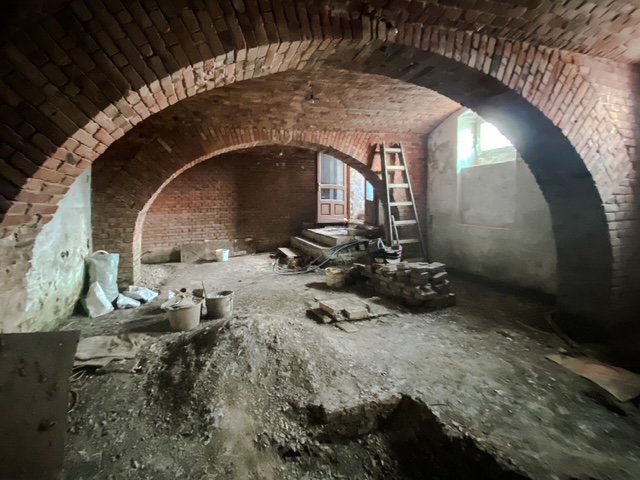 Eladó üzlethelyiség, Budapesten, III. kerületben 49 M Ft